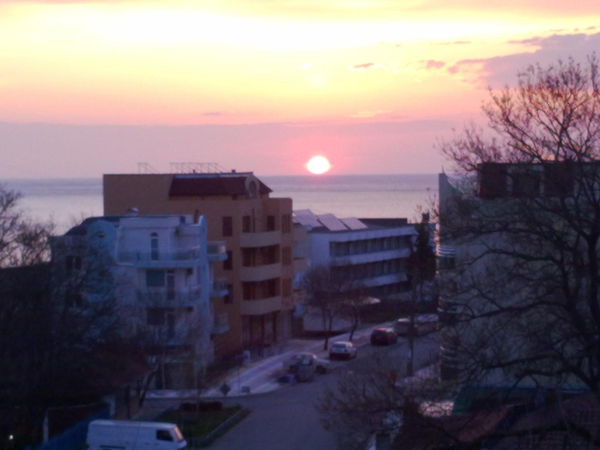 Hotel North Primorsko Esterno foto