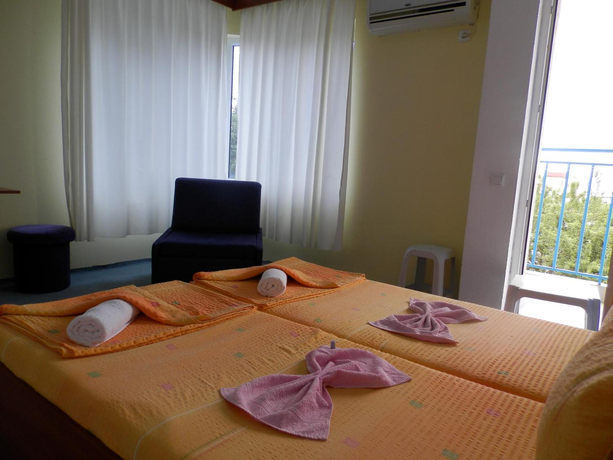 Hotel North Primorsko Esterno foto