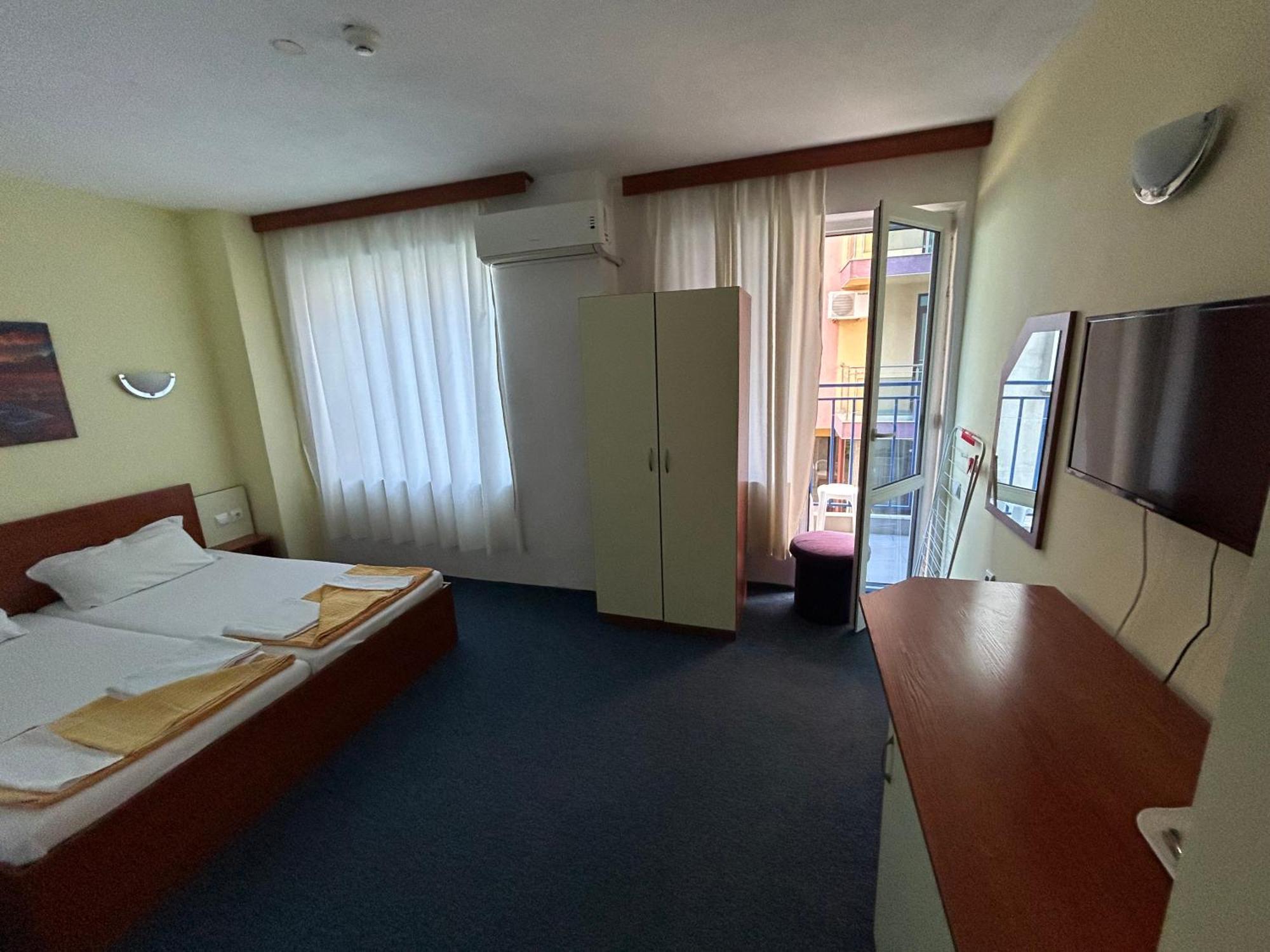 Hotel North Primorsko Esterno foto
